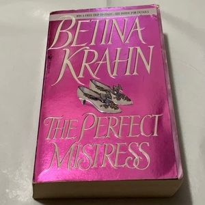 3/$5📚Bettina Khahn - The Perfect Mistress